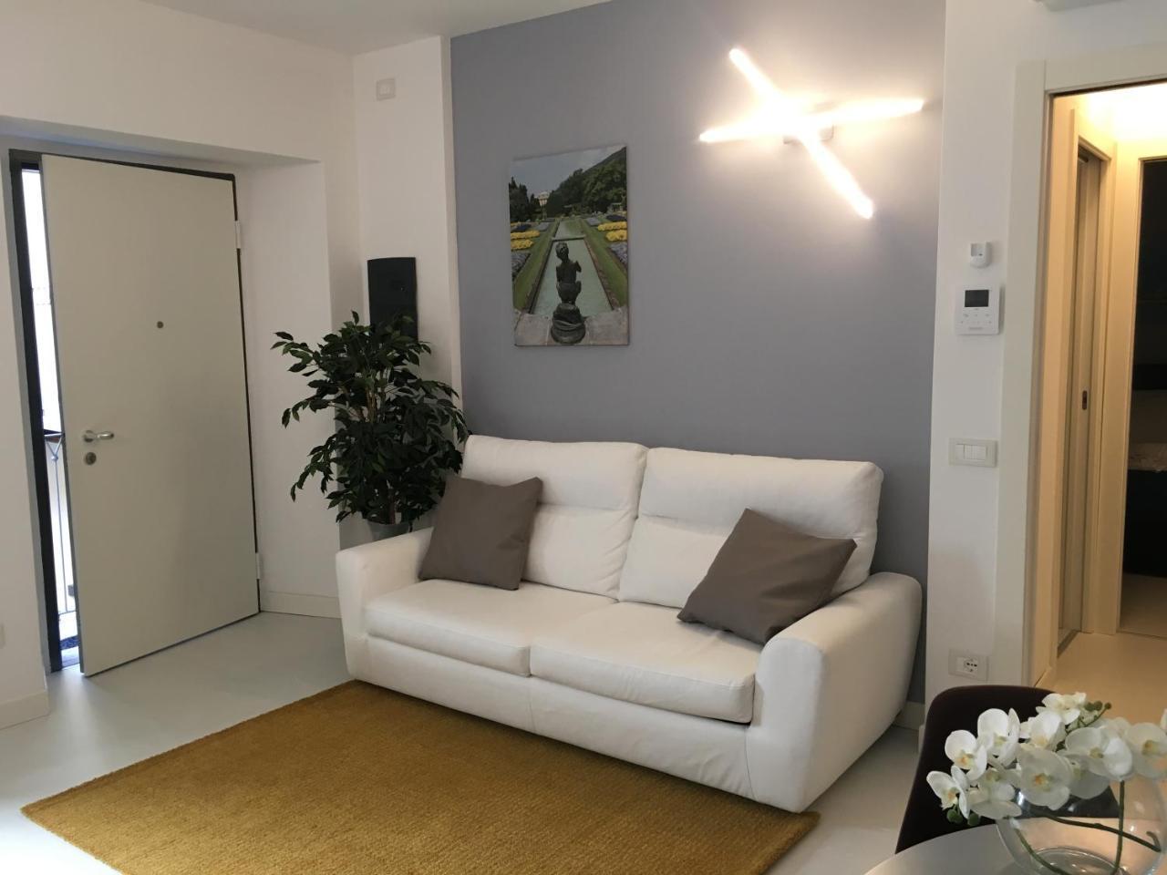 Verbania - Luxury Italy Apartments Pokój zdjęcie